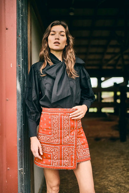 Shay Blouse in Black