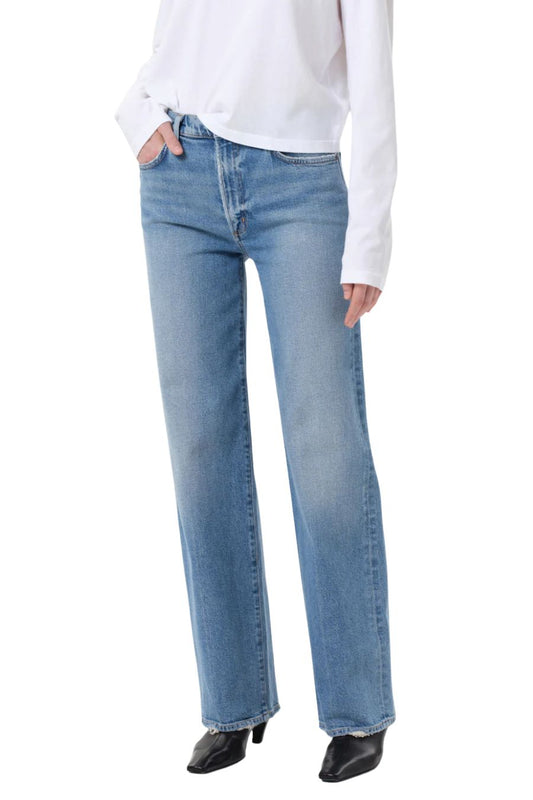 Harper Straight Jean in Forum