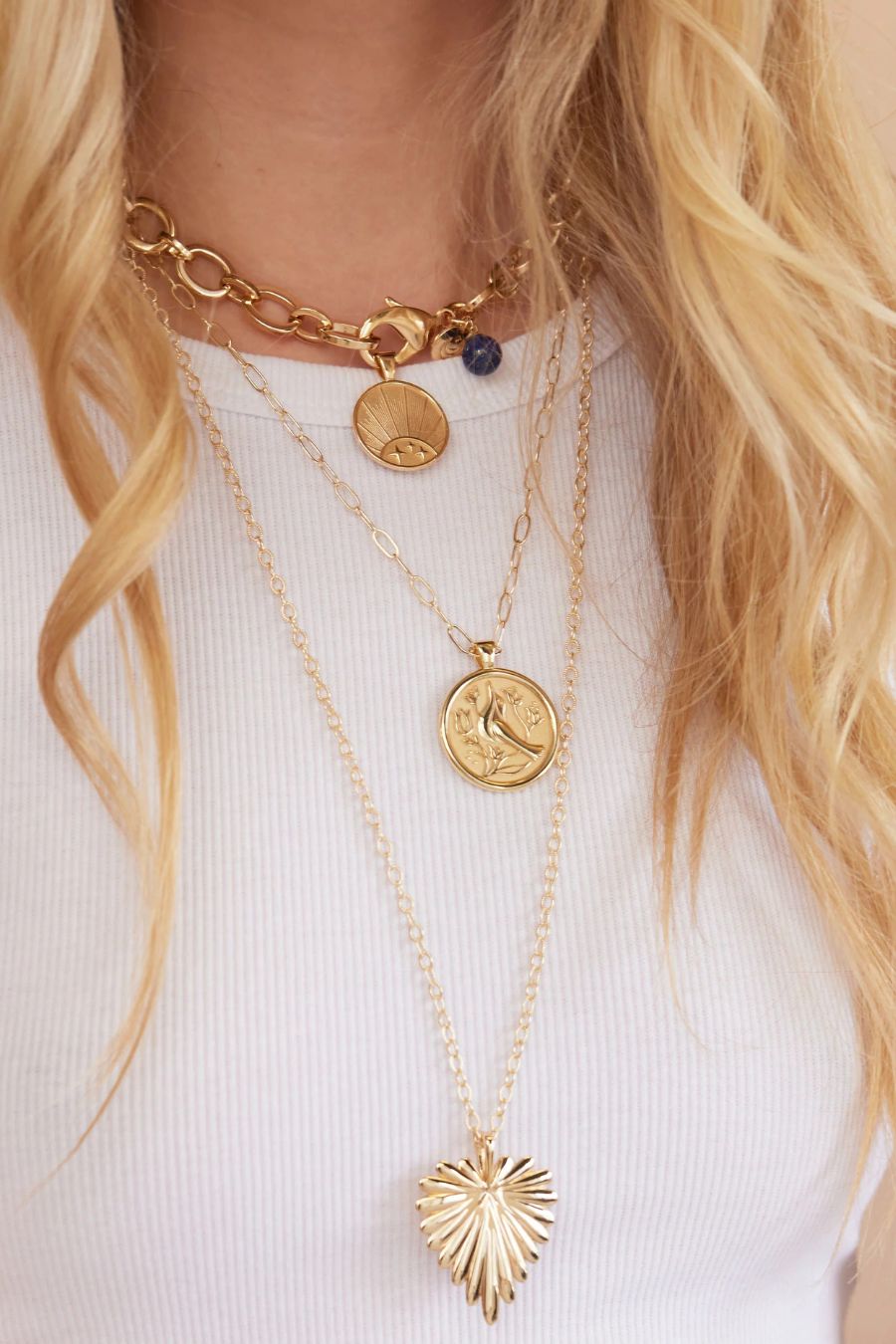 STRONG JW Small Pendant Coin Necklace (Rising Sun)