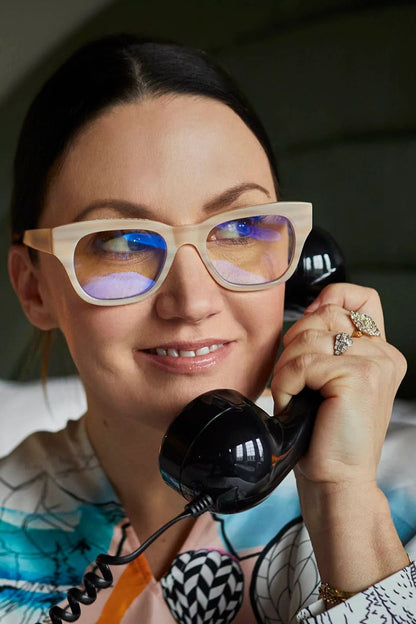 Miklos Readers in Polished Bone