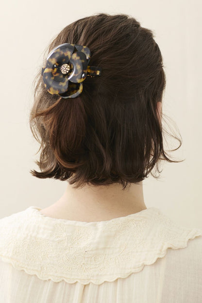 Camelia Barrete in Tortoise