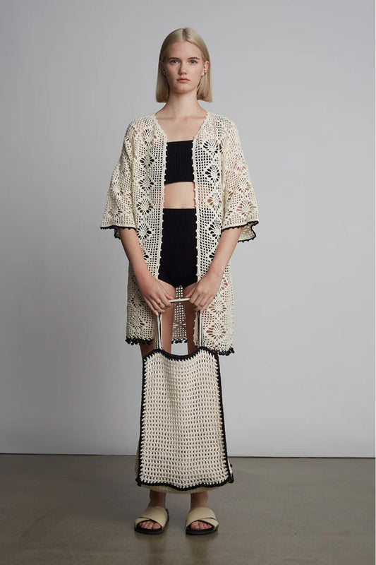 Vera Crochet Tote Bag in Ivory/Black