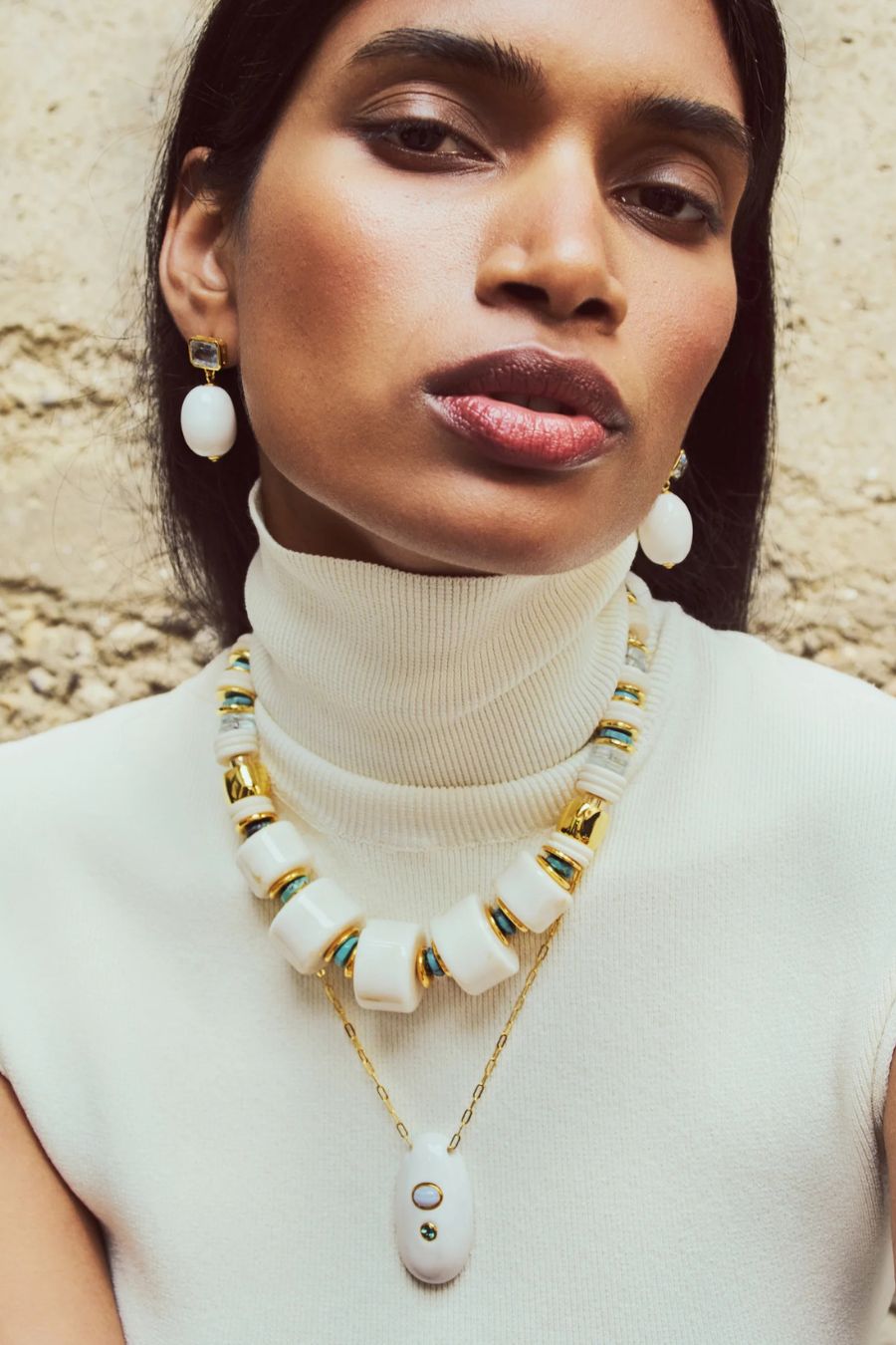 La Paz Pendant Necklace