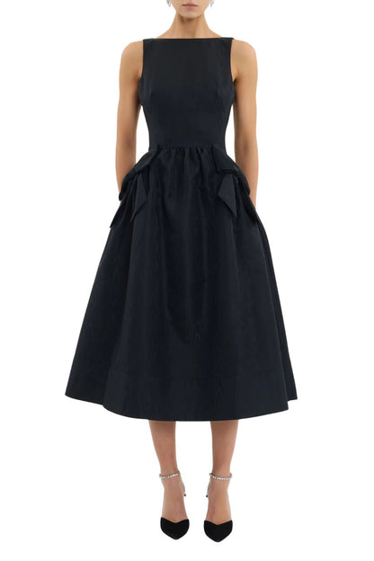 Narcissa Midi Dress in Black