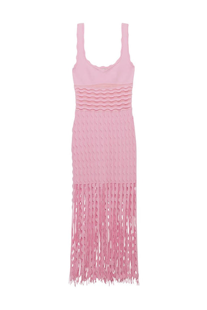 Brionne Scalloped Midi Dress in Daisy