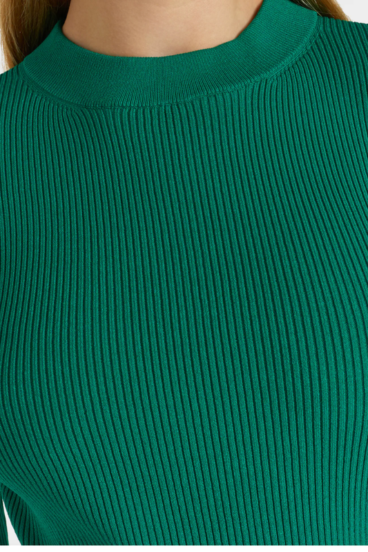 Kenlie Taffeta Knit Midi Dress in Kelly Green