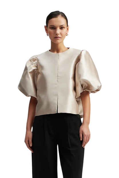 Cleo Blouse in Soft Beige