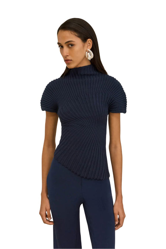 Annemie Top in Deep Lake