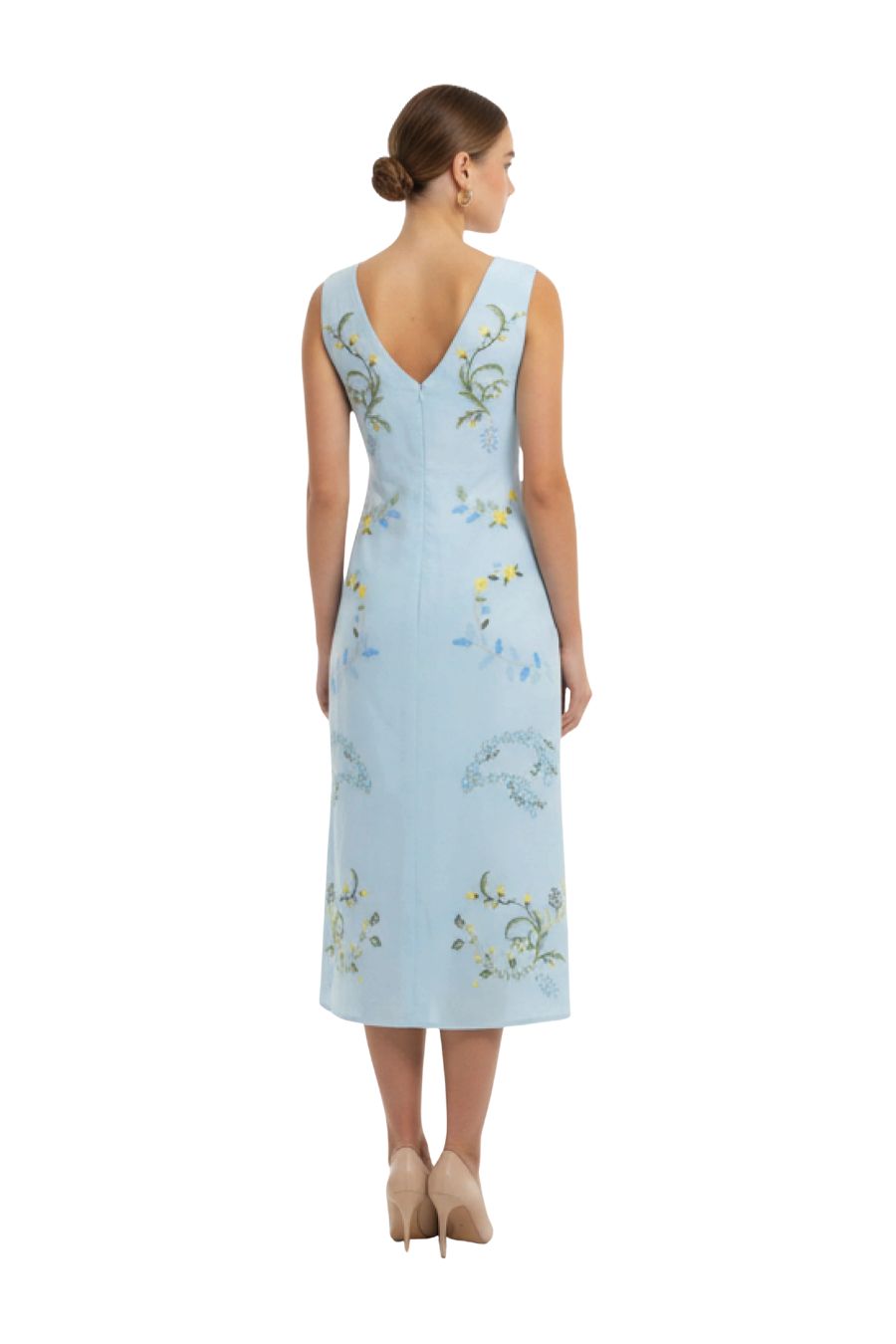 Simal in Blue Dalias