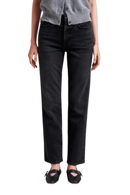 Molly Stretch High-Rise Straight Jean in Quincy