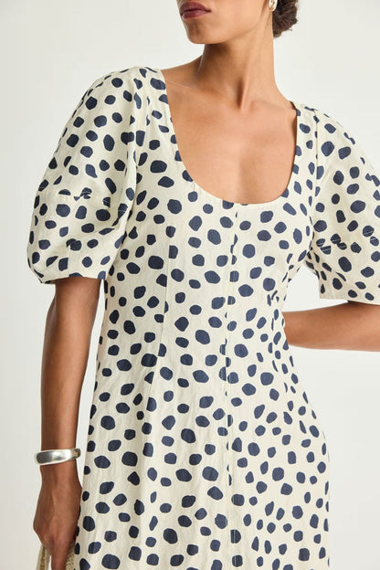 Anni Scoop Maxi in Yayoi Black/White
