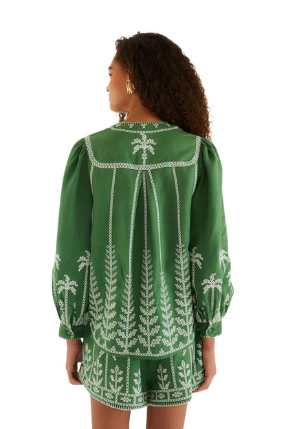 Bicolor Embroidery Shorts in Green