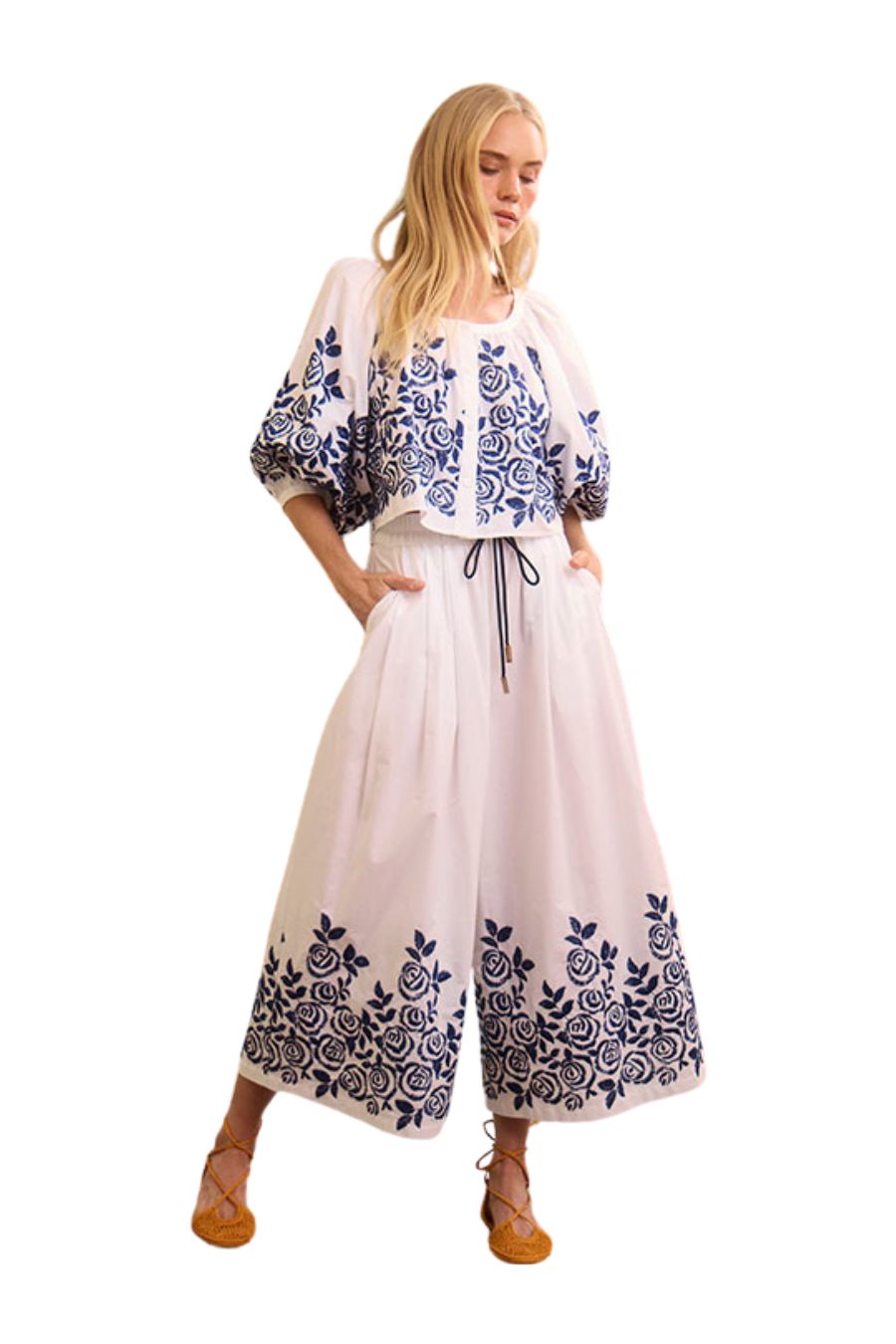 Whisper Pant in White Rose Fence