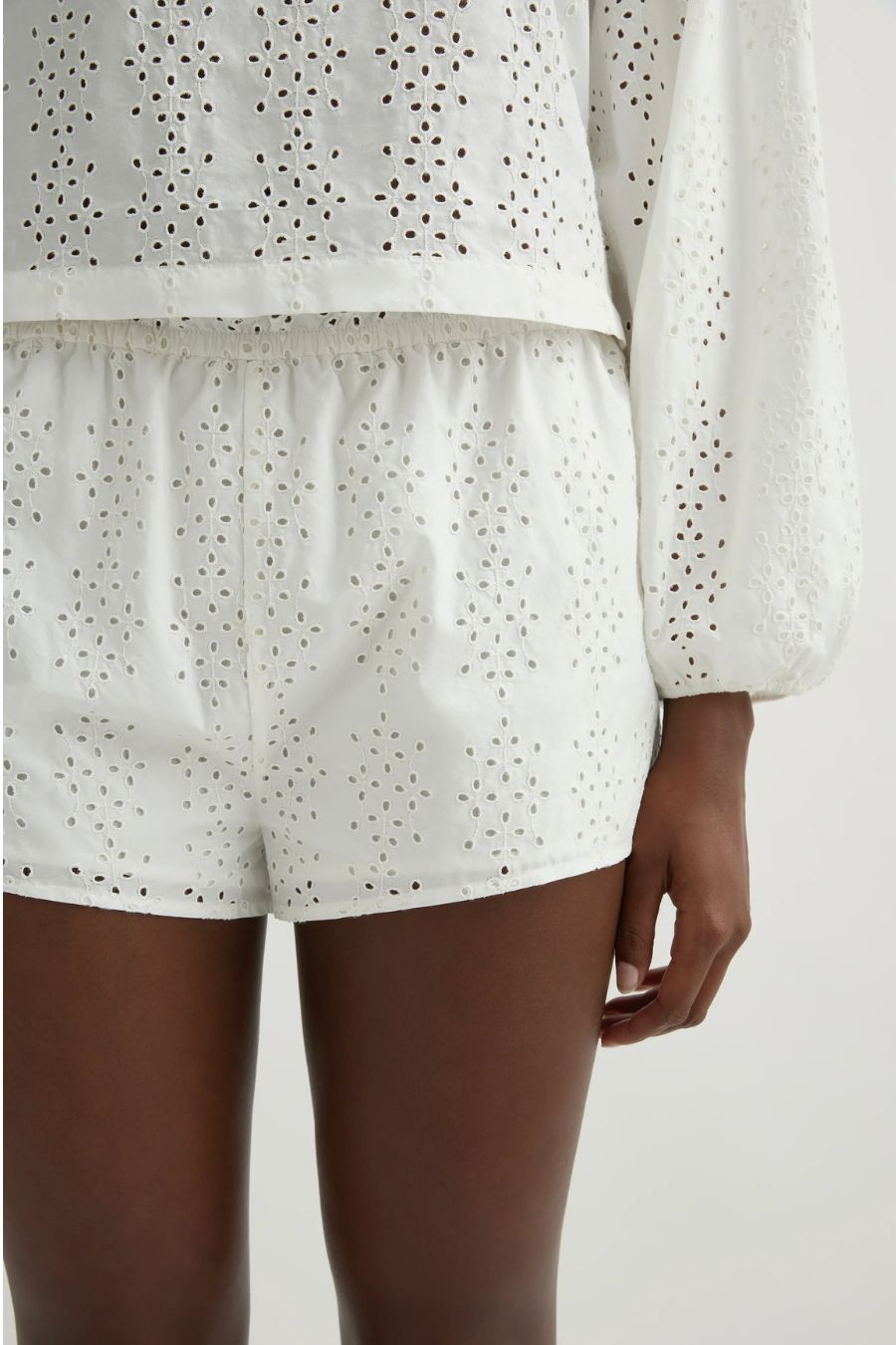 Harriet Short in Vintage White