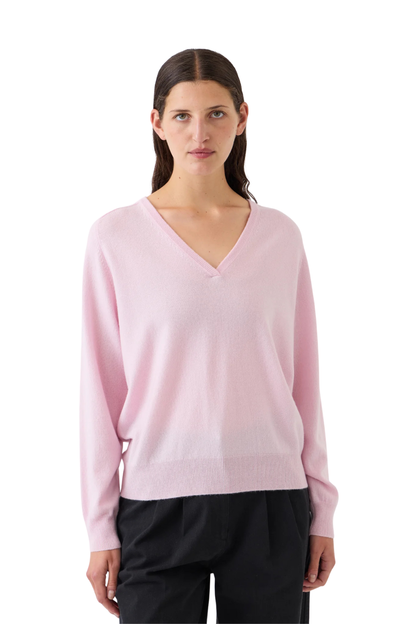 Leighton Cashmere Sweater in Peony Pink