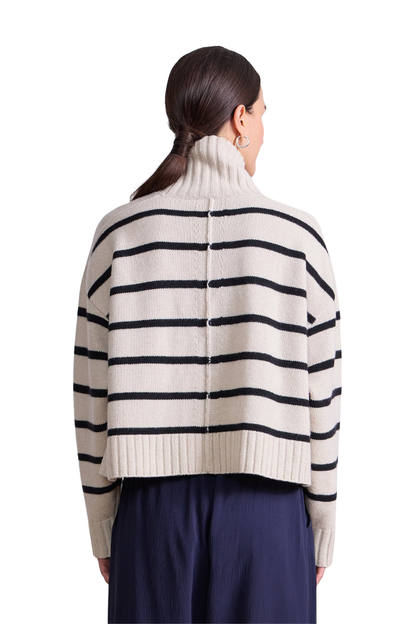 Ari Cropped Turtle in Cream & Black Stripe