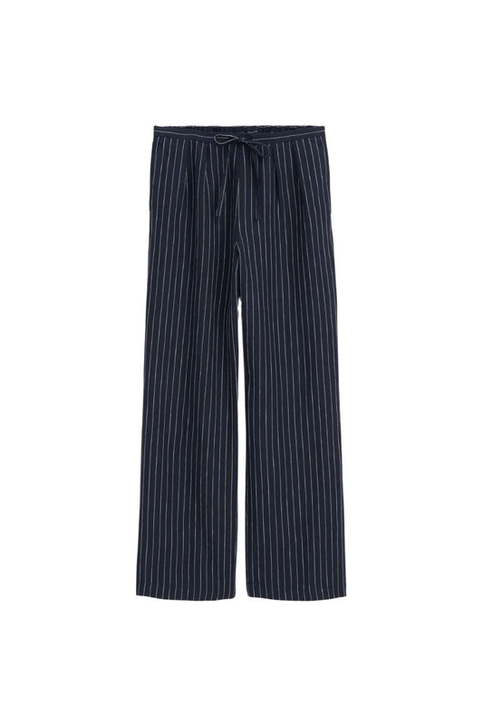 Hudson Pinstripe Pant in Navy/Ivory