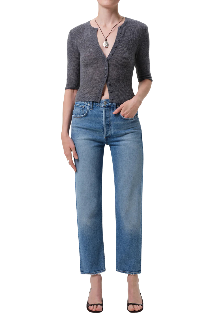 Delfina Straight in Odina