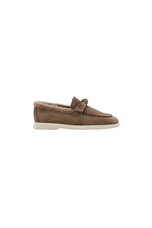 Clarita Shearling Slip On in Semolina