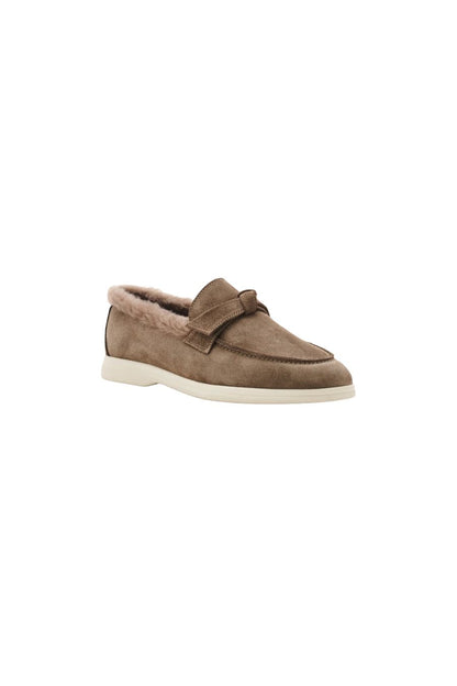 Clarita Shearling Slip On in Semolina