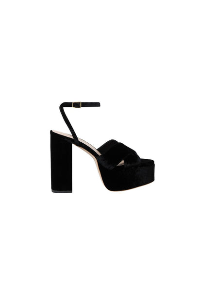 Loretta Platform Sandal in Black