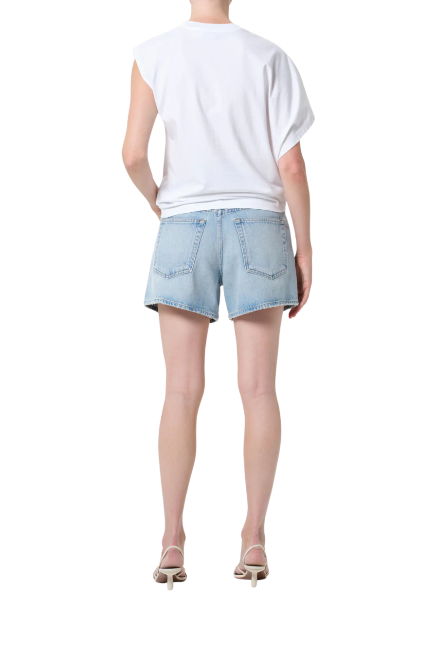 Leith Short in Convert