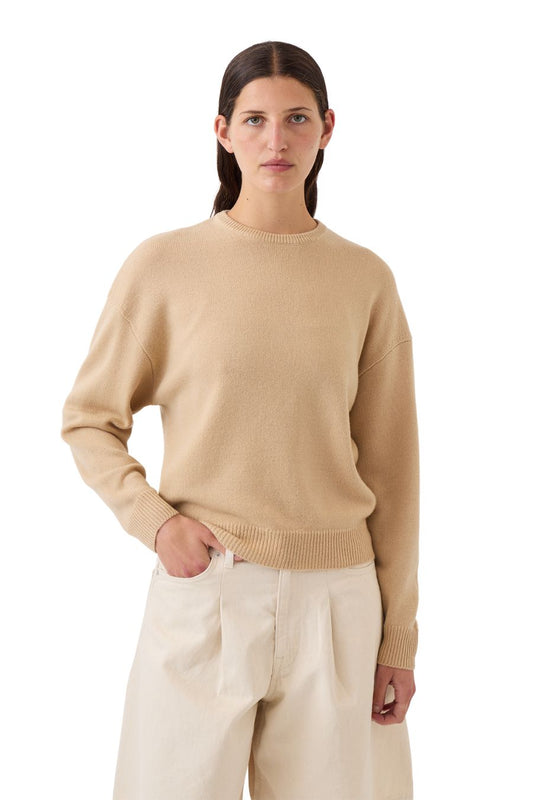 Artemis Cashmere Sweater in Cashew