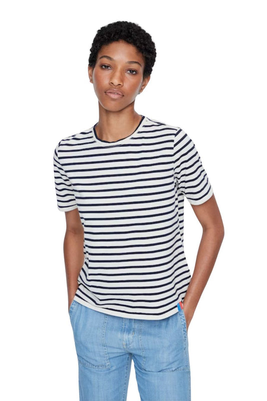 The Modern in Cream/Navy