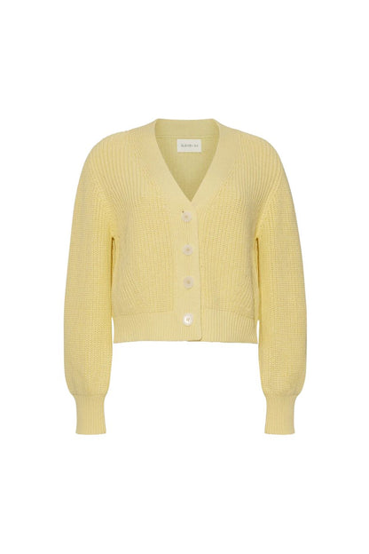 Isla Cardi in Butter