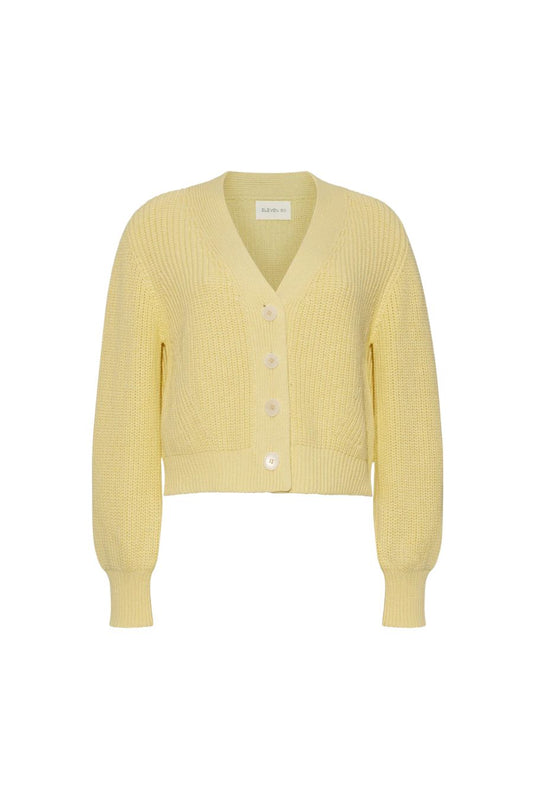 Isla Cardi in Butter