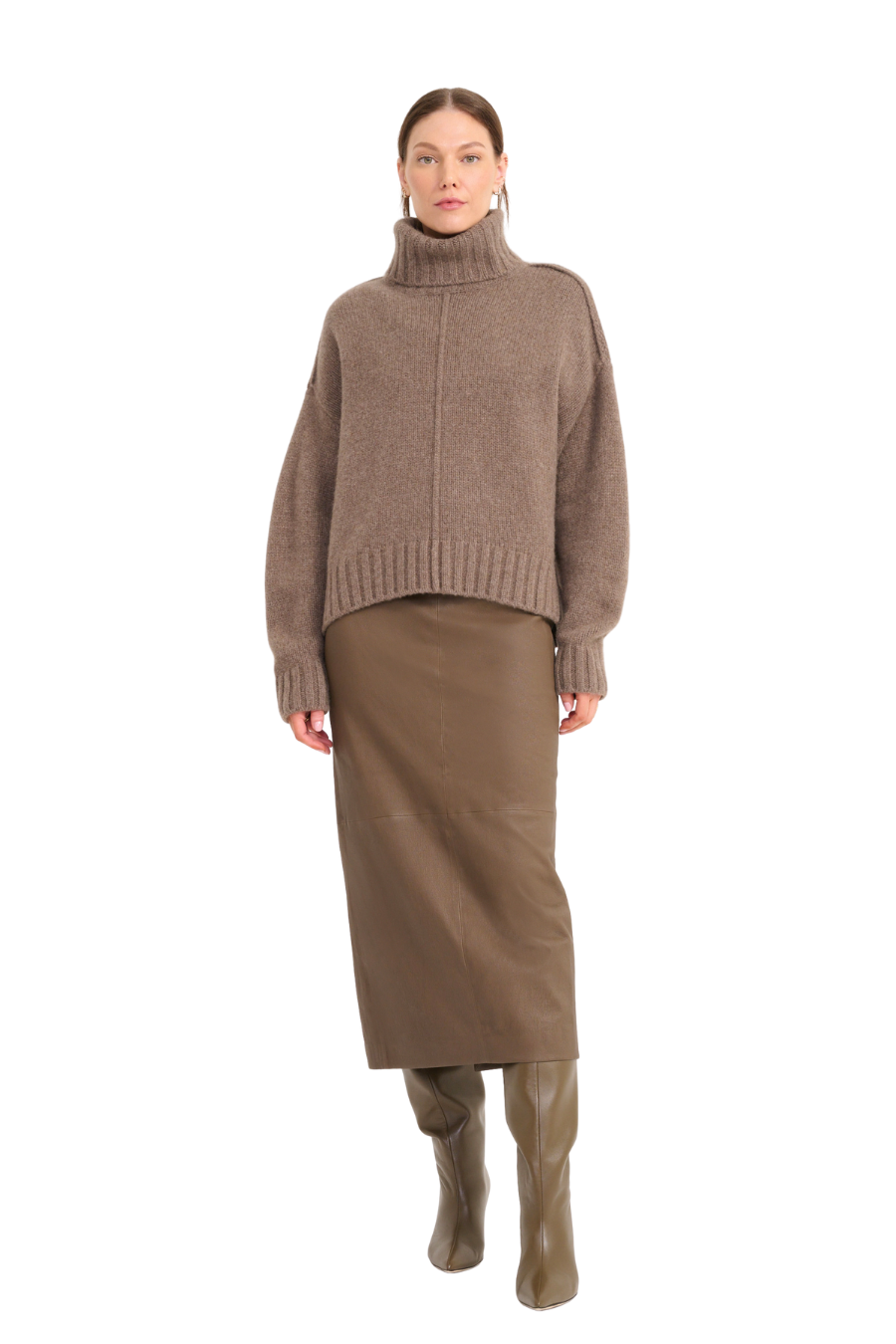 Betsy Cashmere Sweater in Truffle