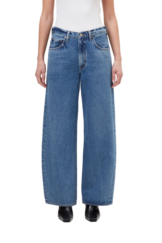 Low Curve Jean in Myth