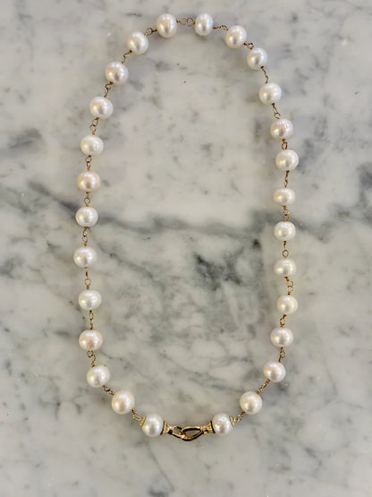String of Pearl 16"