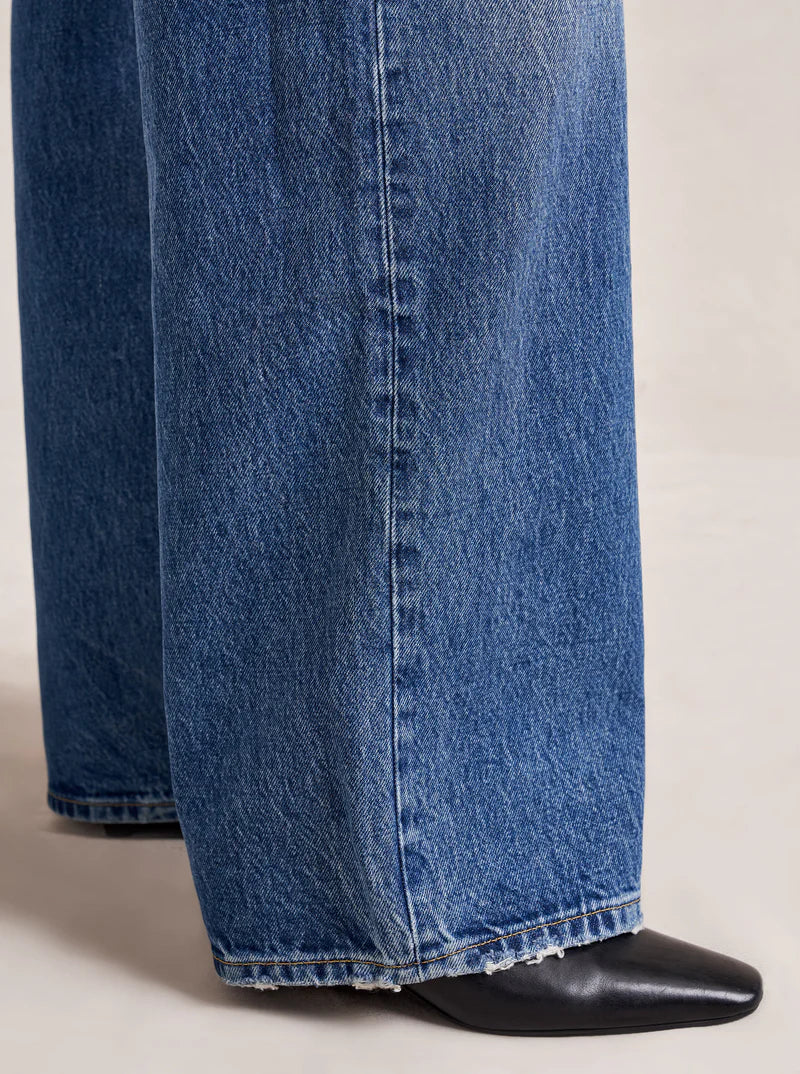 Isadora High-Rise Wide-Leg Jean in Rob