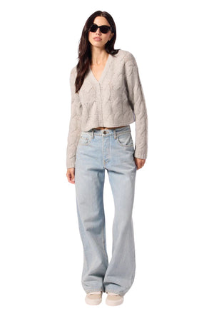 Jolie V-Neck Cropped Cable Cashmere Cardigan in Foggy