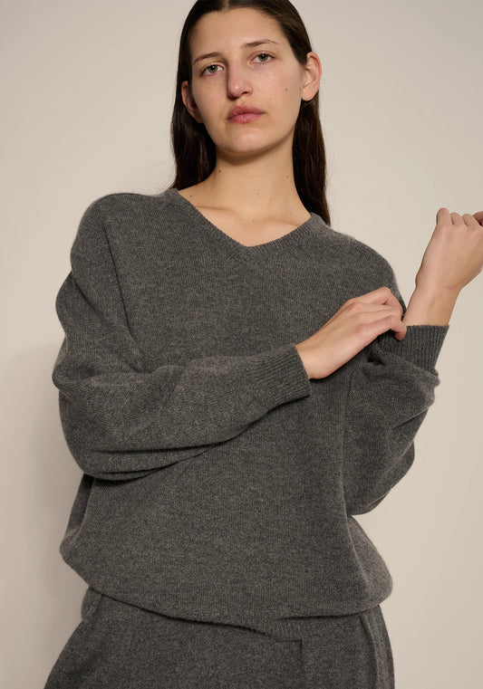 Jovie Cashmere Sweater in Dark Heather Grey