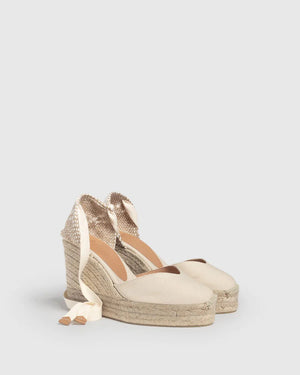 Chiara Wedges in Ivory