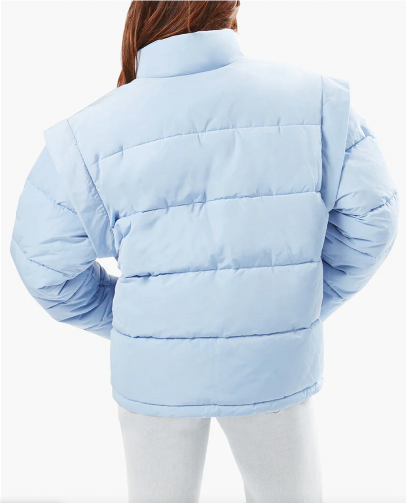 
            
                Load image into Gallery viewer, Snap-Off Sleeve Puffer Jacket in Blue Bell
            
        