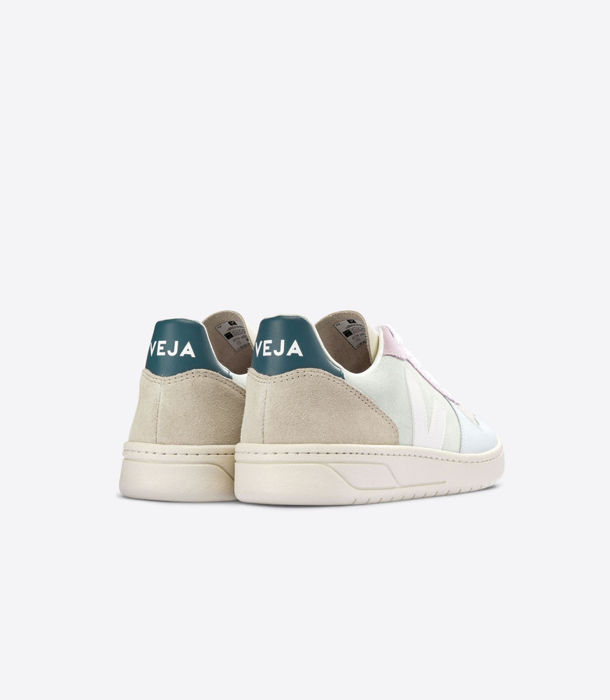 
            
                Load image into Gallery viewer, V-10 Suede Jade White Multico
            
        