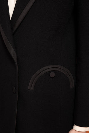 
            
                Load image into Gallery viewer, Resolute Everyday Blazer in Black
            
        